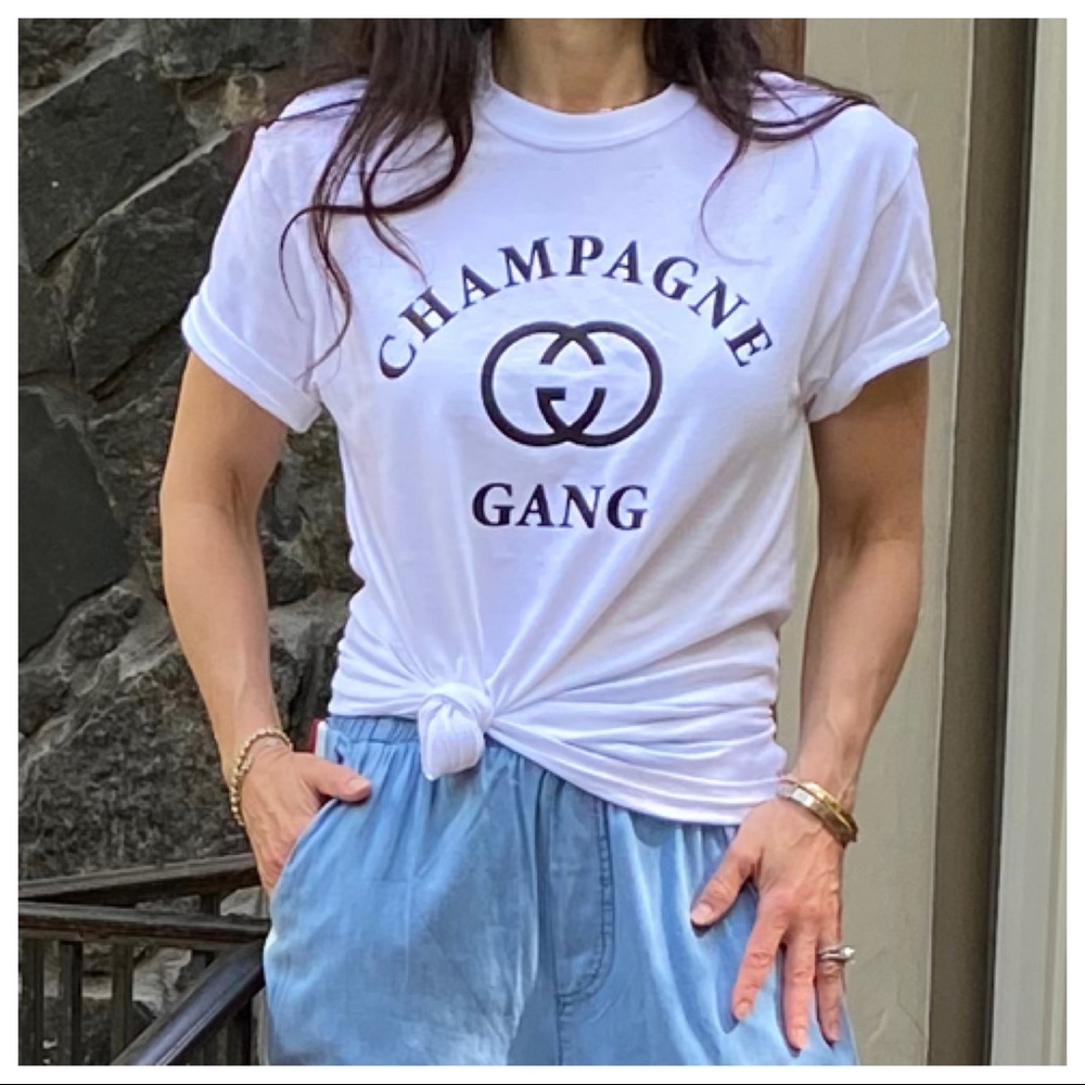 ✨LAST ONE✨CHAMPAGNE GANG GRAPHIC T SHIRT - Picture 4 of 9